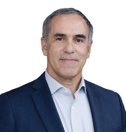 Portrait of Professor Claudio Soares
